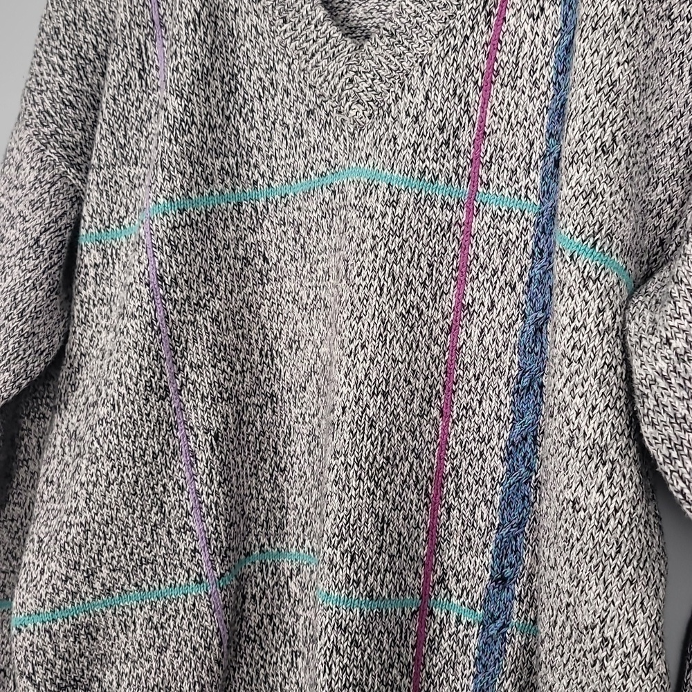Colours By Alexander Julian 80's Vintage Unisex V-Neck Sweater - Picture 3 of 8